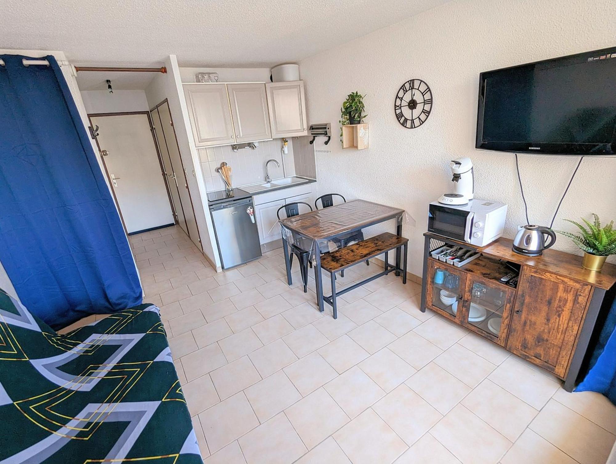 Appartement Au Calme + Parking Agde Luaran gambar