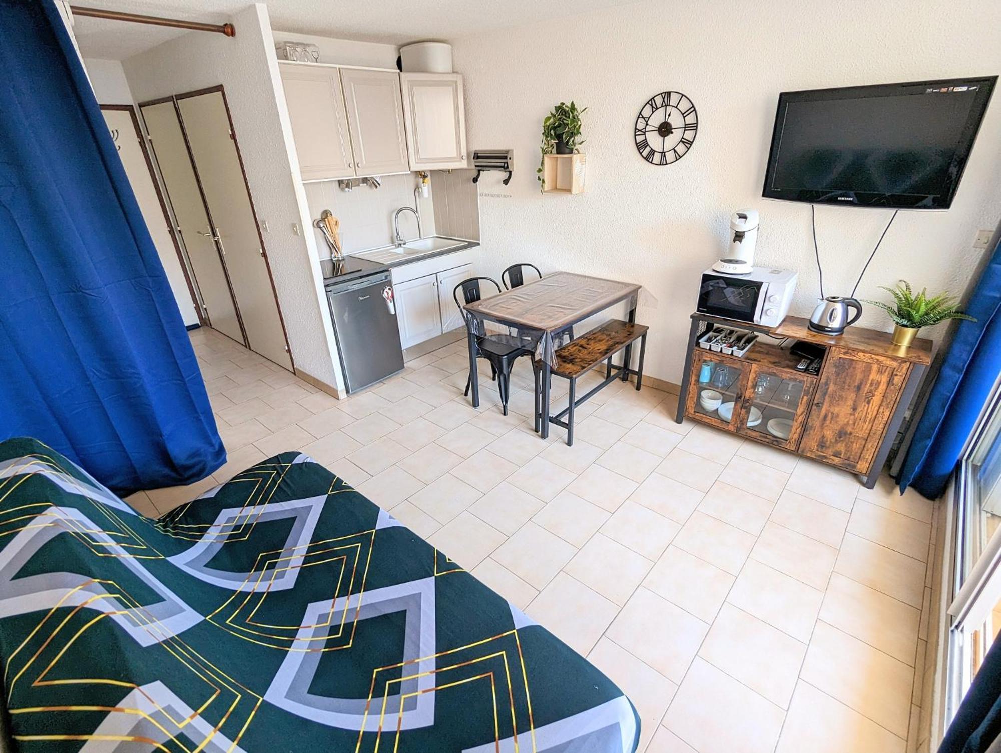 Appartement Au Calme + Parking Agde Luaran gambar